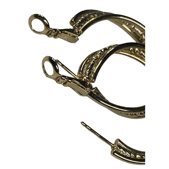 Chunky Gold Tone Twisted Hoop Earrings 2 Different Costume Jewelry Set Pierced - Picture 8 of 8